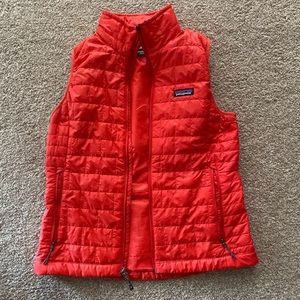 Patagonia nano puff vest, medium